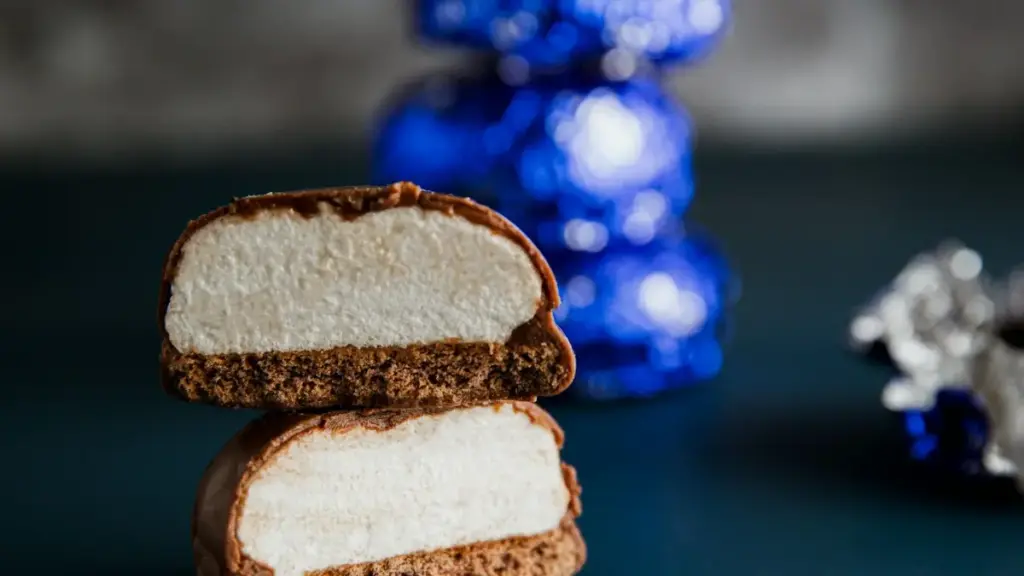 Practical guide for Zimbabwean creators on pitching Armenia brands via Chingari, running giveaways, and turning prize activations into lasting engagement.