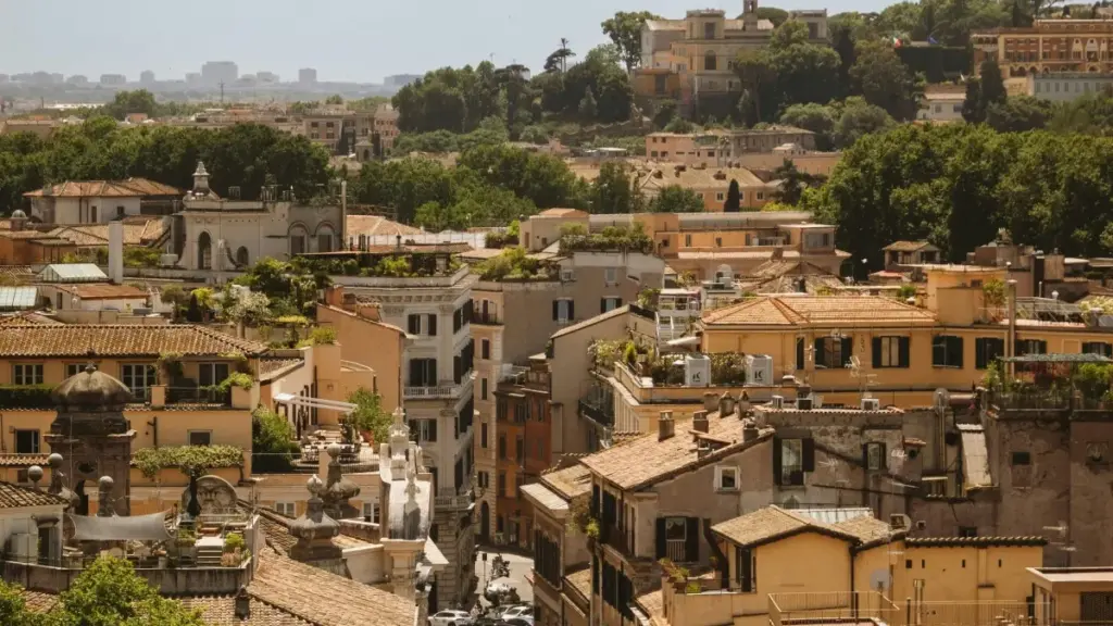 Practical guide for Zimbabwe creators on contacting Italian brands on Amazon to set up cross-promos, with outreach scripts, platform tips, and legal notes.