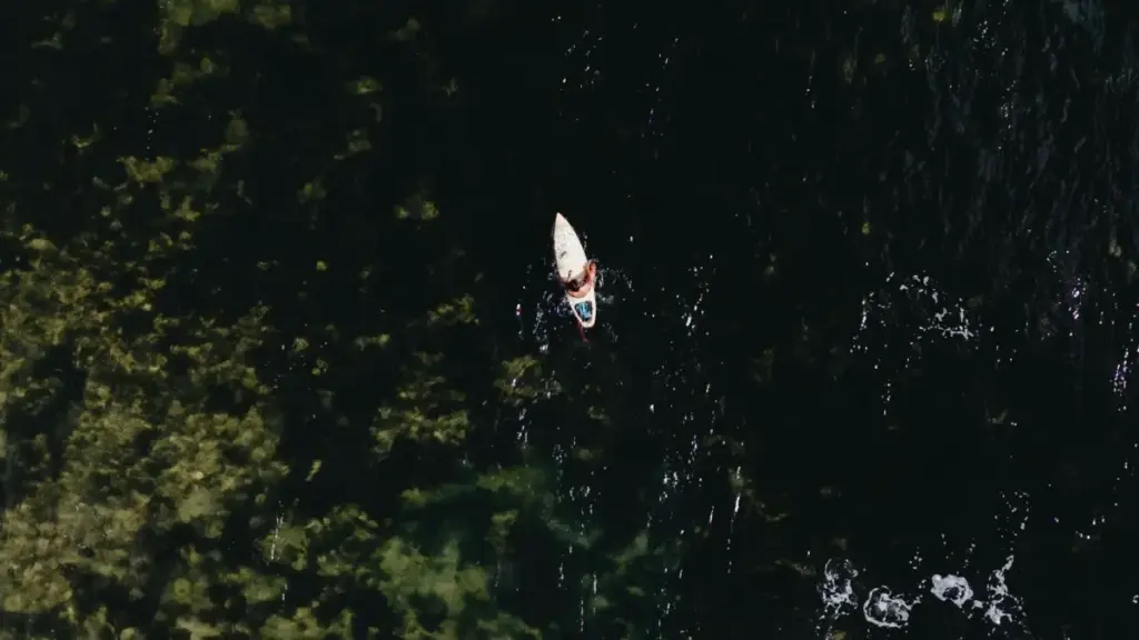 Practical guide for Zimbabwean creators on pitching Estonia brands via ShareChat to host game-key giveaways — outreach scripts, compliance, and campaign ideas.