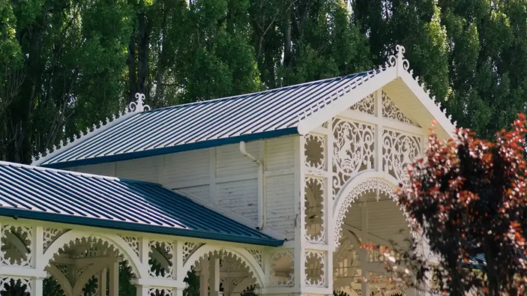 How Zimbabwean advertisers can find Egypt Roposo creators, vet them fast, and use influencer content to push real app downloads without wasting budget.